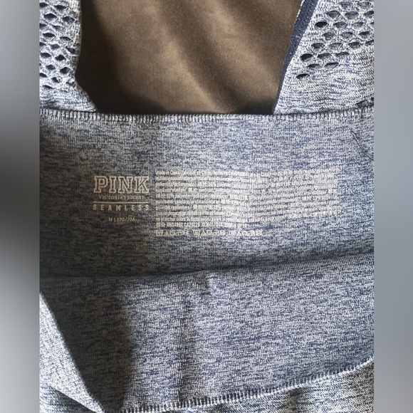 PINK Victoria Secret Active Yoga Leggings Navy Design Sz Medium Cutouts at calf - Picture 3 of 6